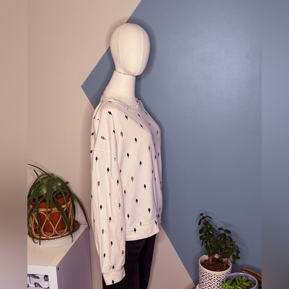 Z Supply Lightning Bolt Sweatshirt Medium White Leopard Accent Relaxed Fit - Picture 5 of 10